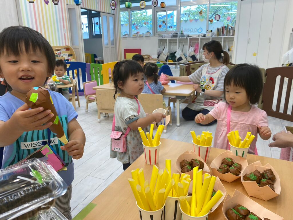 🐙🍧屋台ごっこ🍫🍌 | RuRi松戸保育園